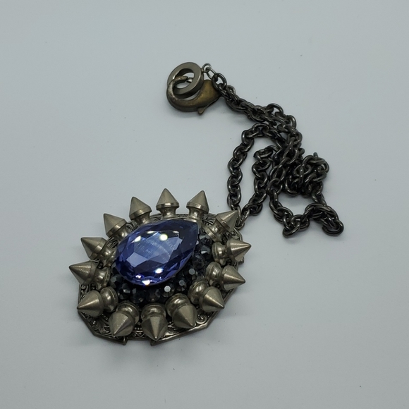 Gasoline GLAMOUR SWAROVSKI RHINESTONE spike ncklc